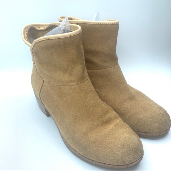 ugg darling boots